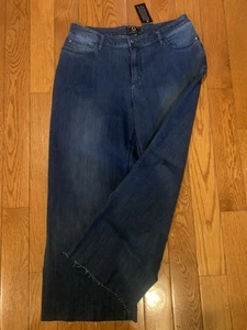 NWT G By Giuliana Women’s Size 14 Jeans. Dark Wash Wide Leg Raw Hem - Picture 1 of 5