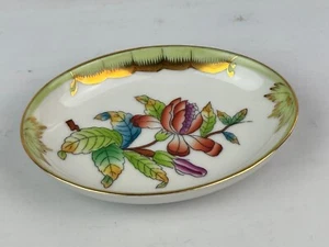 VINTAGE Herend Porcelain Queen Victoria 4x3 Trinket Dish, Hungary - Picture 1 of 3