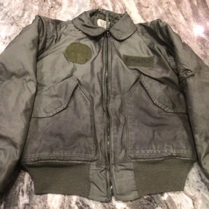 Military Jacket Mens Medium Green Jacket Flyers Cold Weather CWU-45/P USAF - Picture 1 of 11