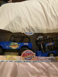 Buddy L Aventure Forcé Jeep Wrangler Alien Transporter 4x4 Brand New Inbox! RARE - Picture 1 of 24