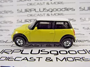 Ertl Tomica TOMY 1:64 SFUSA da collezione 2002-2005 BMW MINI COOPER Diorama Auto - Foto 1 di 8