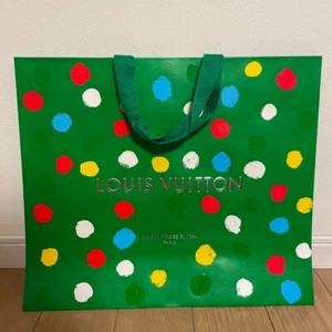 LOUIS VUITTON x Yayoi Kusama 15,6 x 13 x 6 große authentische grüne Einkaufstasche - Bild 1 von 2