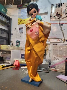Muñeca geisha japonesa alta posterior a la Segunda Guerra Mundial-hecha a mano-traída a casa por el hombre del ejército: ¡genuina! - Imagen 1 de 22