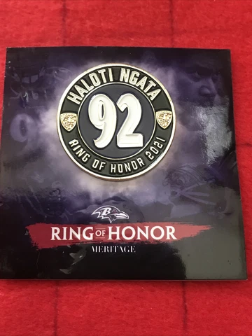 BAL-RAVENS TEAM NFL. HALOTI  NGATA  #92  RING OF HONOR 2021 LAPEL PIN. NEW. RARE Cover