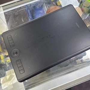Wacom Intuos Pro Tablet Medium PTH660 Wireless Bluetooth Drawing Tablet - Picture 1 of 6