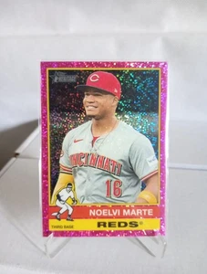 Topps Heritage 2025 Pink Sparkle Noelvi Marte - Bild 1 von 2