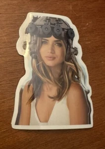 Adesivo Ana De Armas gruppo osservazioni tattiche avanti FOG GBRS spirito decalcomania - Foto 1 di 2