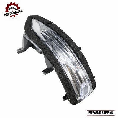 Lámpara de señal de giro del espejo retrovisor lateral del pasajero delantero para Lexus GX460 LX570 2010-2023 Foto 1 de 4