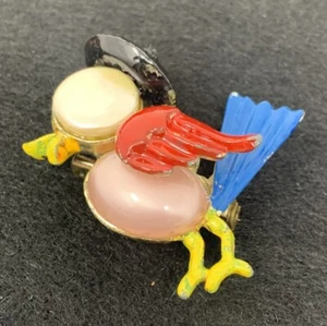Unique Bird Brooch with Hat Vintage - Picture 1 of 4