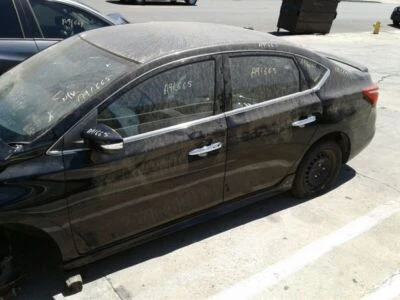 SENTRA    2019 Rocker Panel Moulding 105501 Foto 1 de 4