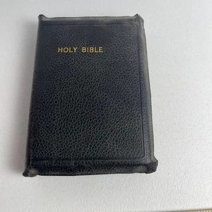 Vintage Early 50's World Publishing Holy Bible - Zippered - Picture 1 of 13