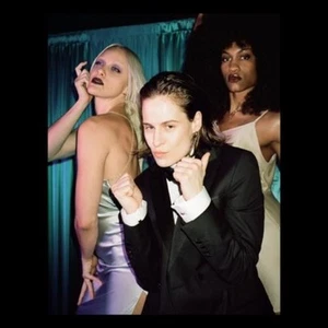 Christine and The Queens Redcar Les Adorables Étoiles (CD) Album (Jewel Case) - Imagen 1 de 1