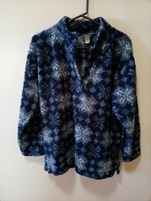 L L Bean Men's Blue/White Snowflake 3-Button Pullover, Size M - Image 1 of 4