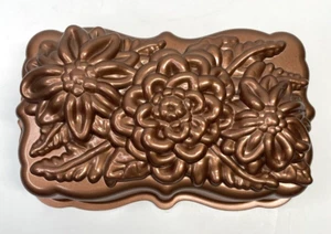 Nordic Ware Pagnotta 9" Fiori Selvatici Padella Alluminio Rame Toffee - Foto 1 di 4