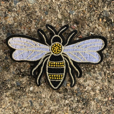 1pc Stunning Bee Insect Embroidered Patch Cloth Iron On Applique craft sew #1339 - image 1 of 4