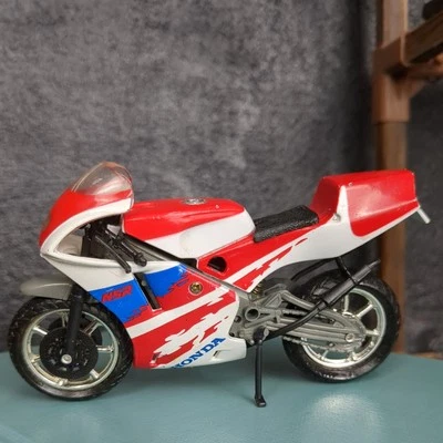 Modelo de moto diecast honda nsr250 1:18 maisto ee. uu. Foto 1 de 4
