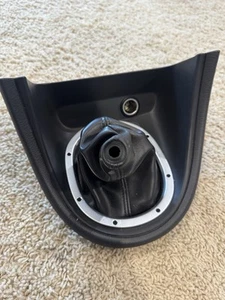 2001 FORD MUSTANG GT BULLITT 5 SPEED MANUAL LEATHER SHIFT SHIFTER BEZEL W/ BOOT - Picture 1 of 15