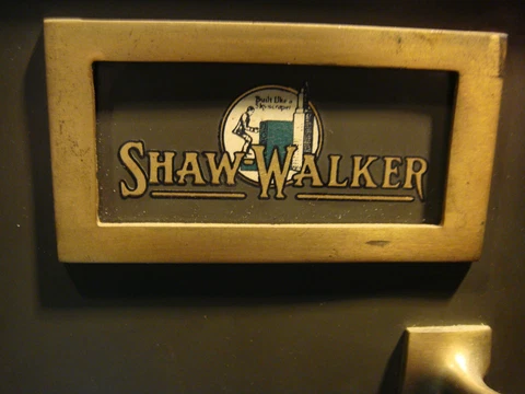 Vintage -- Shaw Walker 6 Drawer Index Card and File Cabinet  -- RARE Cover