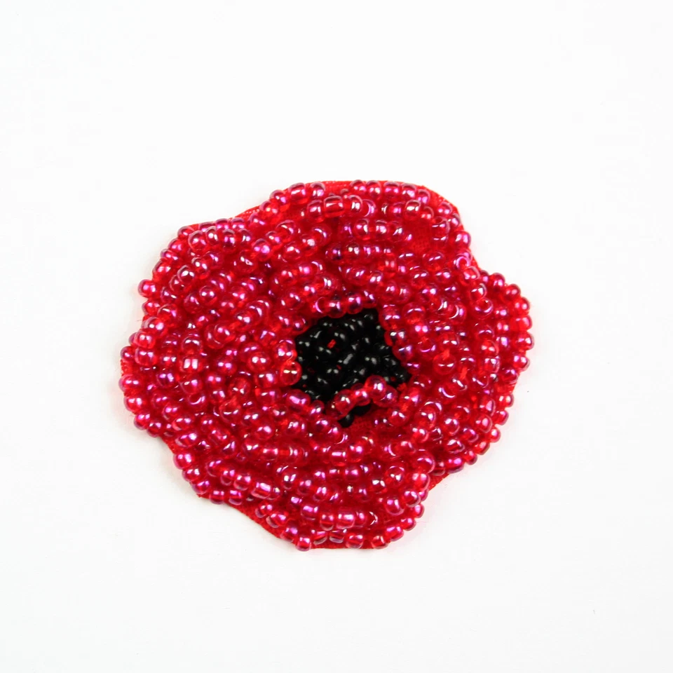 Parche de apliques de costura de flor de amapola con cuentas rojas negras de lirio 1,75 x 2" día del veterano Foto 1 de 1