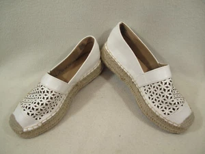 Womens Lydia Espadrille Flat~White~Sz 7~Flatform~Casual~Beach~Slip On~Flower~MID - Picture 1 of 16