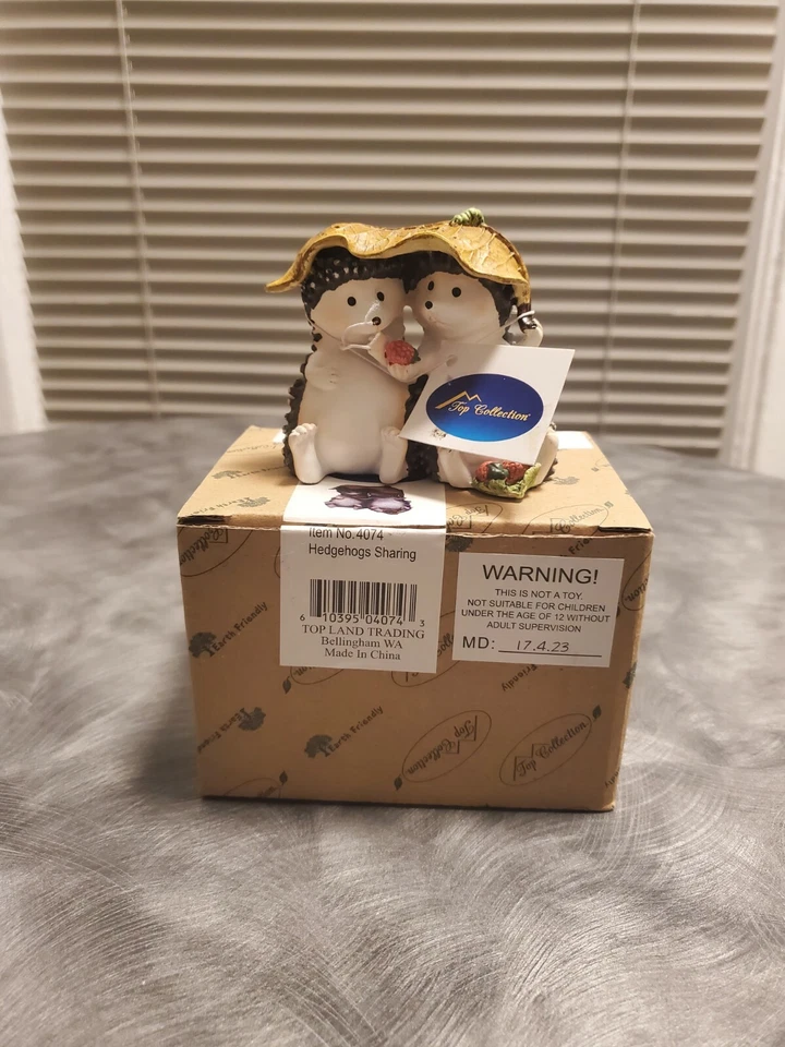 Top Collection Enchanted Story Fairy Garden Hedgehogs Sharing Outdoor Statue