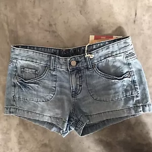 Mossimo Micro Mini Denim Jean Shorts Juniors 9 W30 Low Rise Hot Pants Y2K Beach - Picture 1 of 12