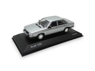 Audi 100 C2 Modellino In Miniatura 1:43 Argento - Immagine 1 di 4