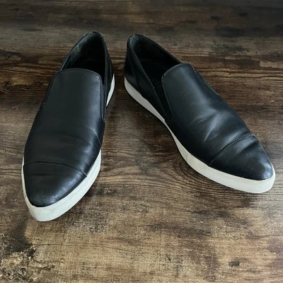 Mocasín sin cordones Vince Paeyre de cuero negro punta plataforma para mujer 7 Foto 1 de 4