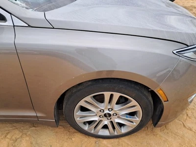 Passenger Right Fender Fits 13-16 MKZ 4776109 - Изображение 1 из 4