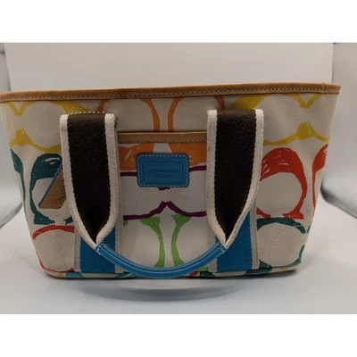 Bolso de Mano Vintage Y2K Coach Mini Hampton Multicolor Garabato C con Dije Ladybug Foto 1 de 4