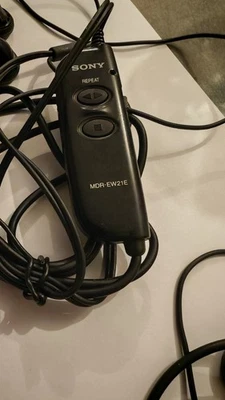 💥Télécommande ORIGINALE Walkman MDR-EW21E pour SONY minidisc ou Cassette🎶😎  - Photo 1/3