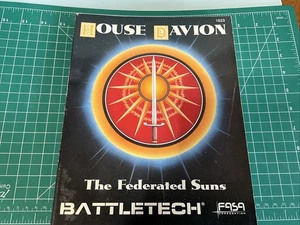 BattleTech House Davion Sourcebook FASA 1623, mit Karte, gut+ - Bild 1 von 11