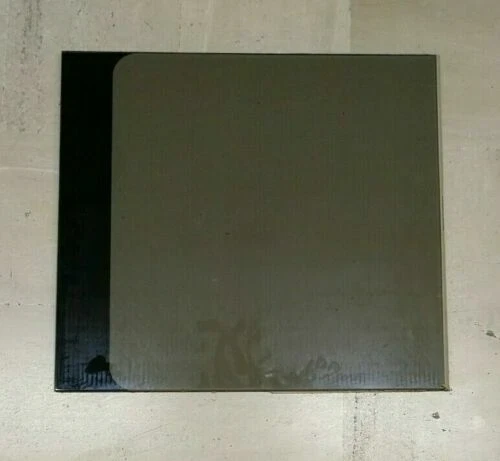 Coperchio in vetro per piano cottura codice 481945068187 ricambio Whirlpool - Immagine 1 di 1