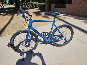 SPECIALIZED ROUBAIX 61CM - Picture 1 of 11