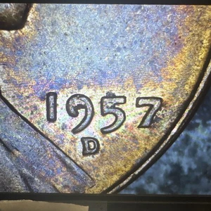 1957 D  Penny Die Chips Error Date 1957 -9/5 - Picture 1 of 5