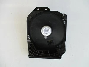 BMW 1 SERIE F20 F21 CONDUCTOR DELANTERO DERECHO PISO BAJO ALTAVOZ SUBWOOFER 9210148 - Imagen 1 de 3