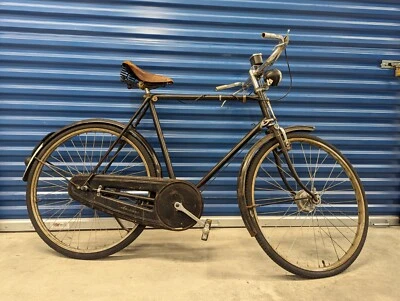 Vintage 1951 Raleigh DL1  English Roadster Bicycle Brooks Saddle Sturmey Archer - Image 1 of 4
