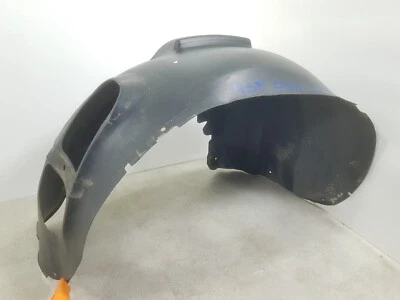 REVESTIMIENTO ARCO RUEDA DELANTERO IZQUIERDO LADO CERCANO JAGUAR XK8 XKR 96-06 Foto 1 de 4