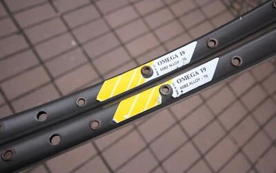 Campagnolo OMEGA 19 Strada Clincher Rim Pair / 28" 700C / 36 H / 852g  - Bild 1 von 4