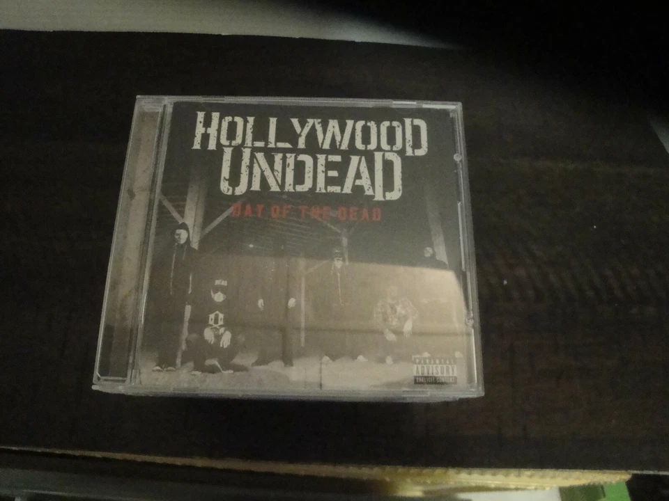 CD Hollywood Undead Day of the Dead Foto 1 de 1