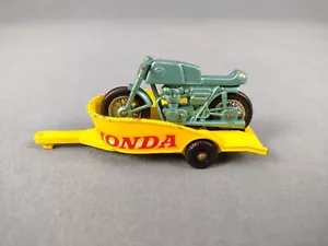 LESNEY MATCHBOX No. 38 HONDA MOTORCYCLE W / TRAILER - Picture 1 of 18
