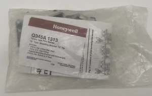 Honeywell Home Q345a1313 Intermittent Pilot Burner,B Bracket,L Ti - Picture 1 of 2