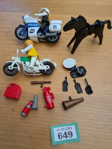 Playmobil 3915 Police Biker Horse, Weapons,Biker / Rider  Bundle  - Picture 1 of 8
