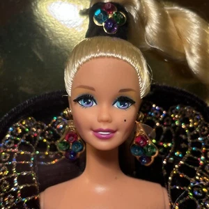 Barbie® Midnight Gala™ Puppe (Classic Collection®) - Bild 1 von 5