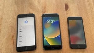 3 x iPhones Job lot Spare or repairs - Picture 1 of 17
