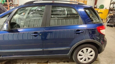 Conjunto de puerta trasera para conductor izquierdo Suzuki SX4 2007-2013 hatchback azul marino profundo-ZMZ ¡Bonito! Foto 1 de 3