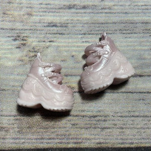 Lol Surprise Omg Tweens Doll Ali Dance Center Stage Shoes Pink Ballet Sneakers - Picture 1 of 5