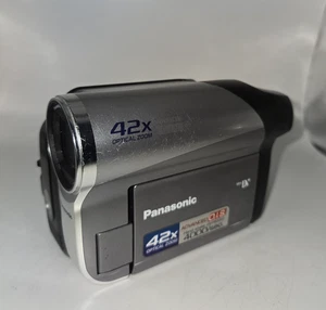 Videocámara Panasonic PV-GS90P MiniDV HD - piezas no probadas tal cual - Imagen 1 de 10