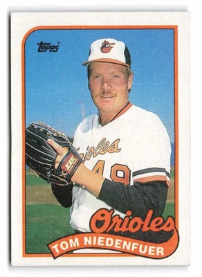 1989 Topps #651 Tom Niedenfuer Baltimore Orioles - Image 1 of 2