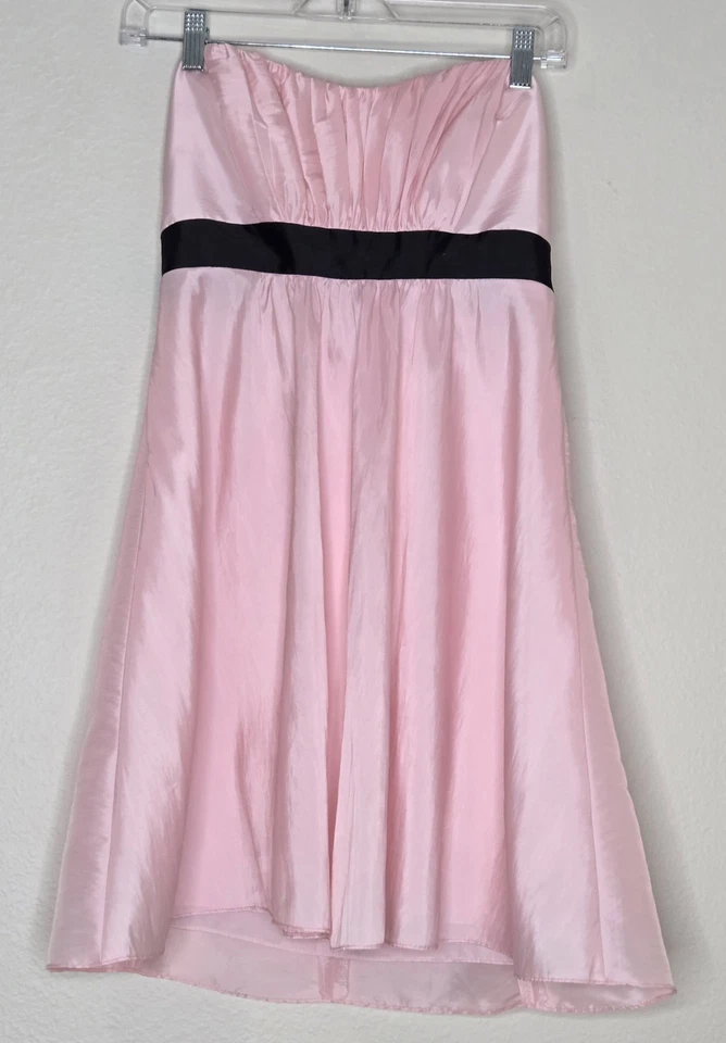  Vestido de noche B2 para mujer talla 8 rosa sin tirantes cintura imperio con cinta negra Foto 1 de 4